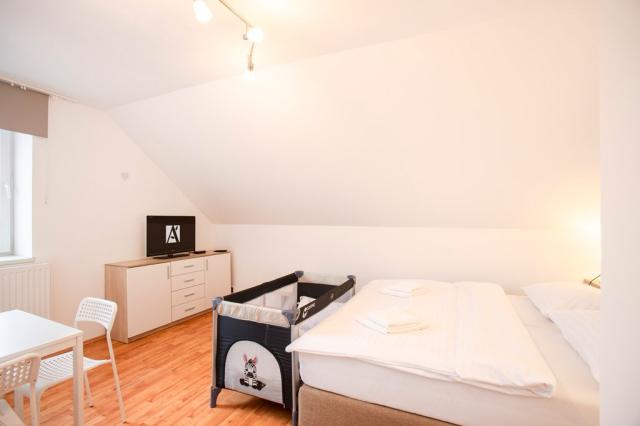 Palava-Amenity-Apartmany-Perna-petiluzkovy-apartman-4.jpg