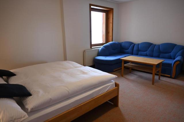 nova-lesna-hotel-euforia-rodinny-pokoj-6.jpg