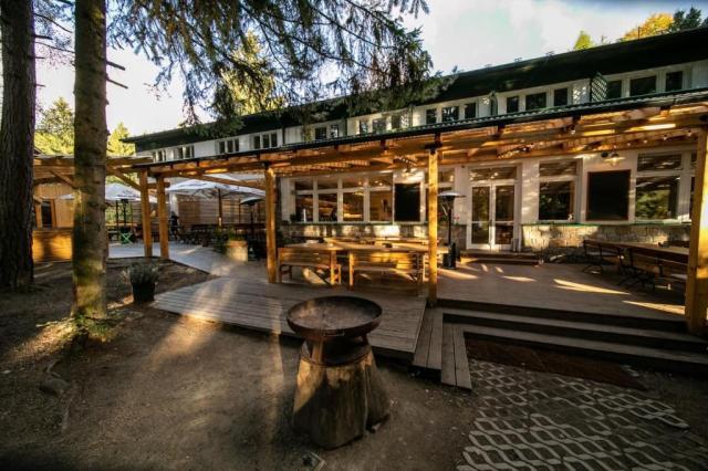 Ledec-nad-Sazavou-hotel-kouty-terasa1.jpg