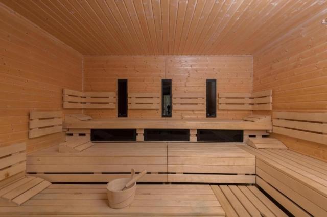 Dobrichovice-hotel-panska-zahrada-sauna.jpg