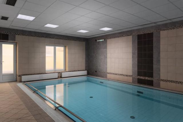 frantiskovy-lazne-savoj-spa-hotel-bazen-2.png