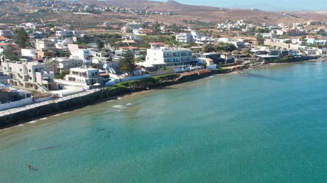 Almare Beach