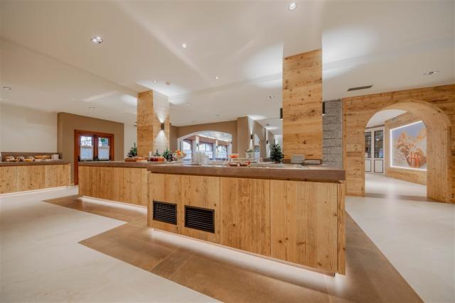 Hotel  Ideal, Itálie - Val di Sole - Madonna di Campiglio, zobr