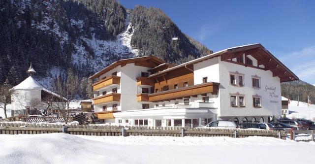 Hotel Wiese exterier zima.