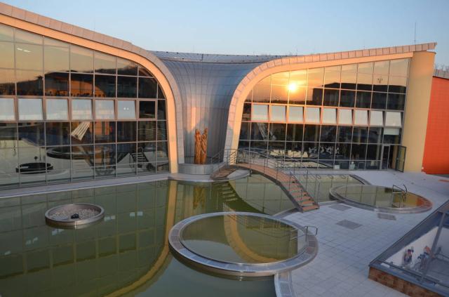 Termální koupaliště Podhájska wellness centrum Aquamarín.