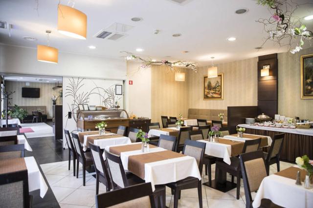 Restaurace.