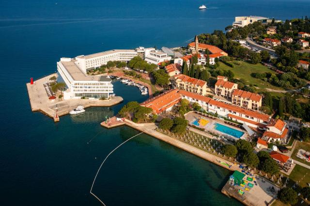 Hotel Histrion pohled z výšky.