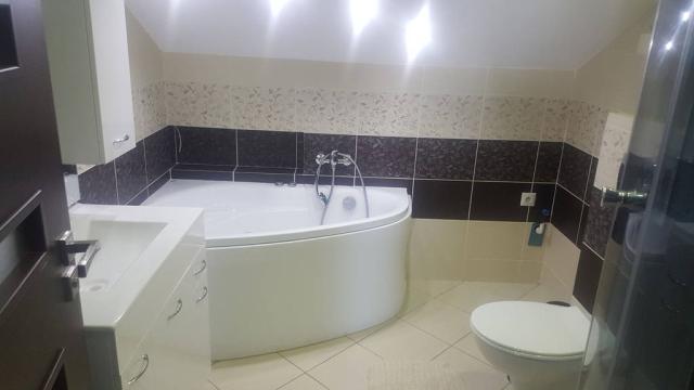 Apartmán hygienické zařízení vana.