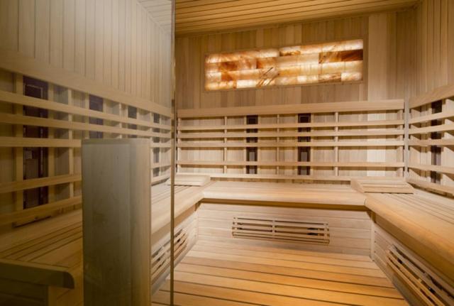 Sauna.