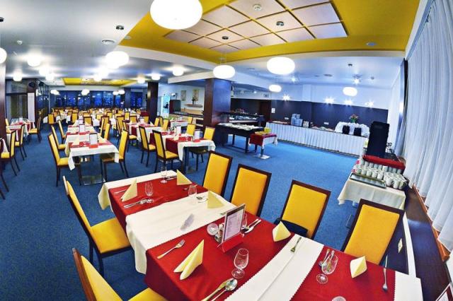 Restaurace.