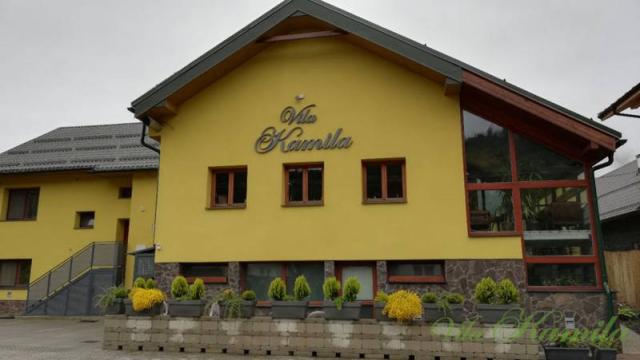 Penzion zezadu.
