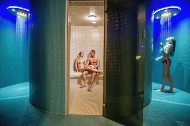 Hotelové wellness saunový svět.