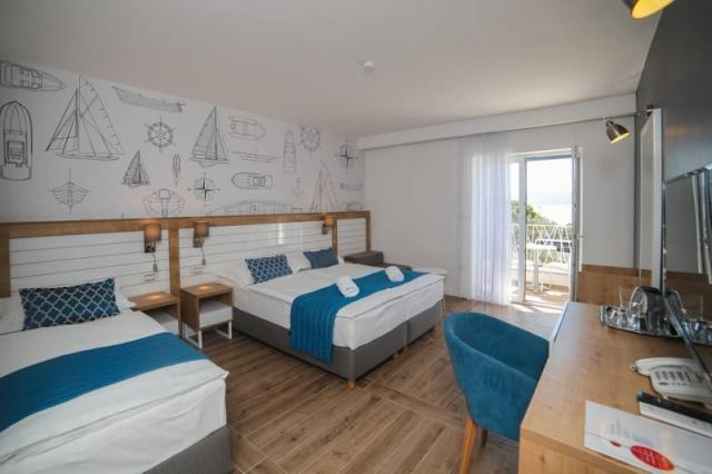 Hotel Krasna Srečko - manželská postel, přistýlka, konferenční 