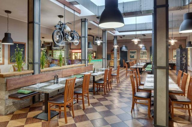 Restaurace.