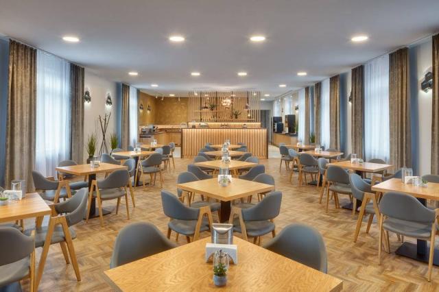 Restaurace.