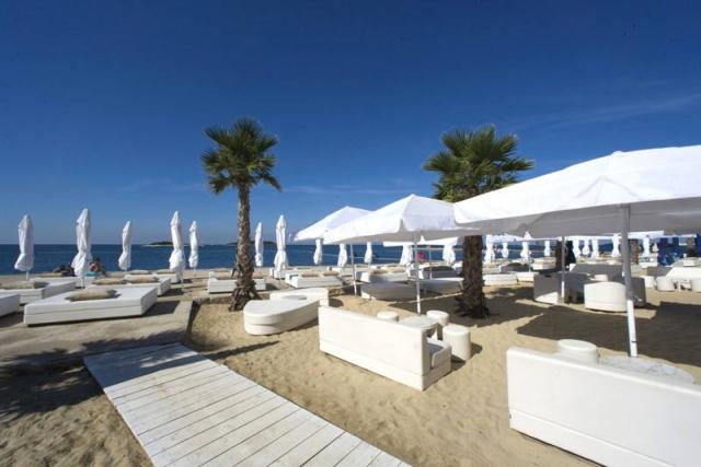 Hotel Delfin Plava Laguna - hotelová pláž.