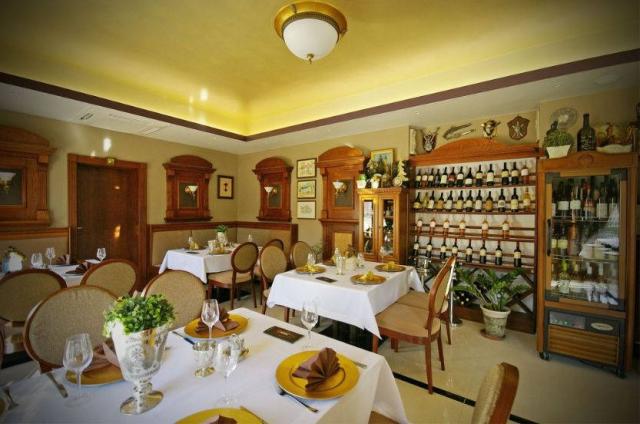 Restaurace.