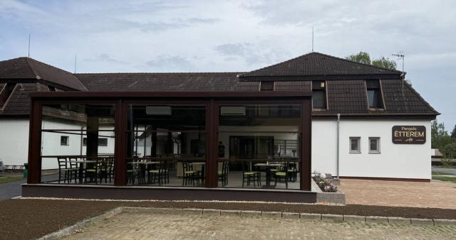 Restaurace.
