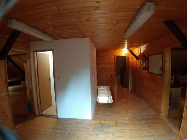 Podkroví.