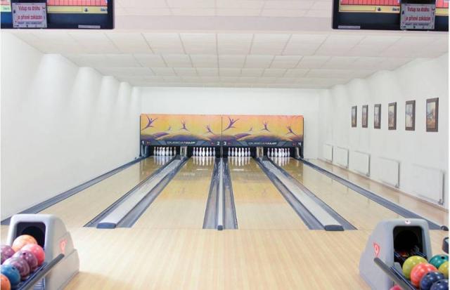 Bowling 4dráhový.
