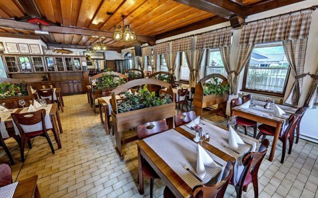 Restaurace.