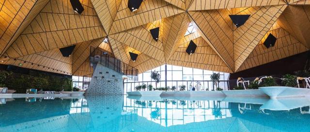 Wellness centrum Termalija vnitřní bazény.