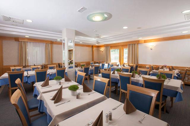 Restaurace.