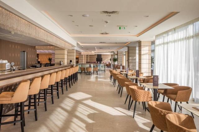 Bar.