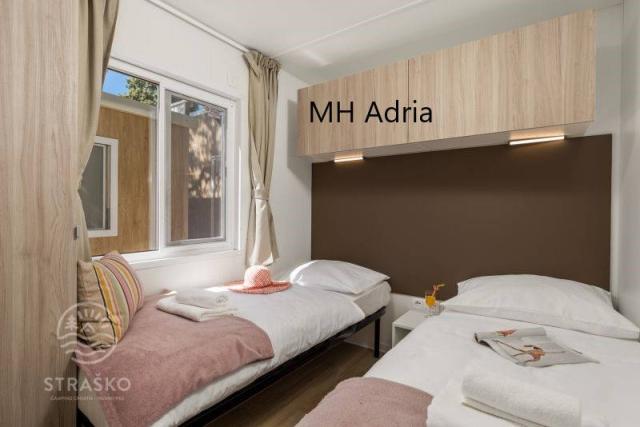 Kemp Straško - mobile home Adria - dvoulůžková ložnice, oddělen