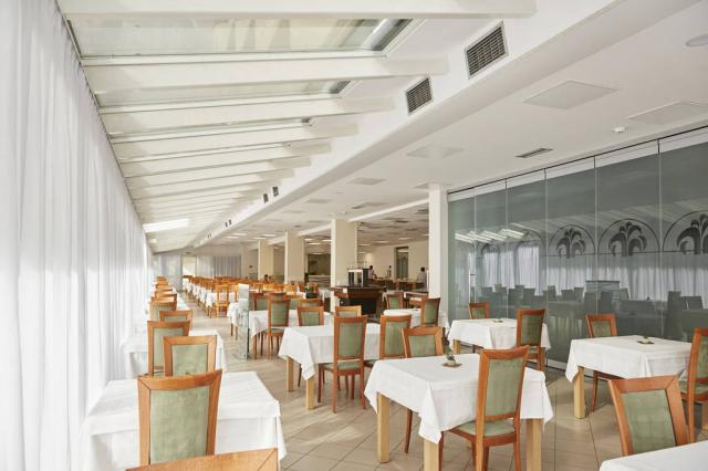 Restaurace.