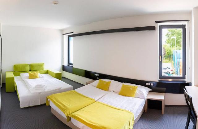 Hotel Riverside pokoj Superior 2-lůžkový s přiwtýlkou.