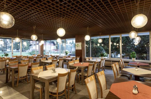 Restaurace.