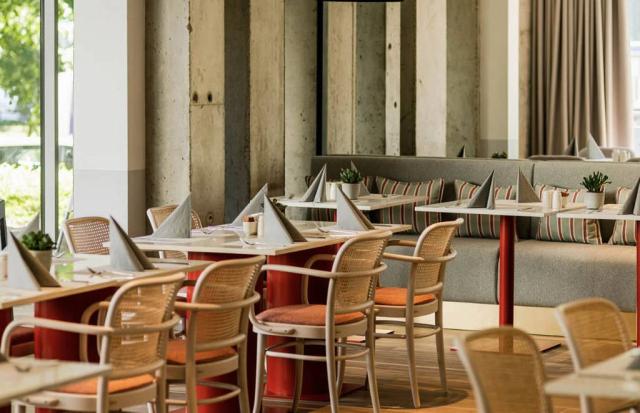Restaurace.