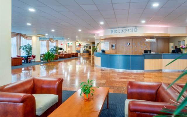 Lobby s recepcí.