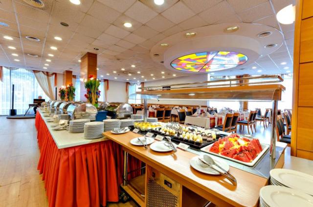 Restaurace bufet.