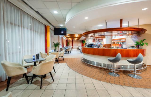 Lobby bar.