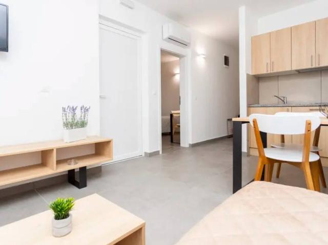 Apartmány Medena - kuchyňský kout.