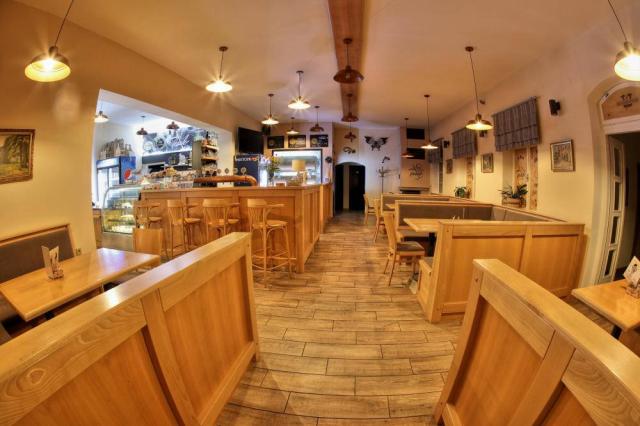Restaurace.