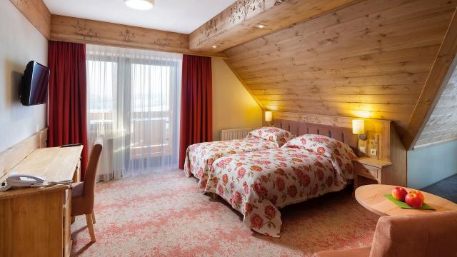 Hotel Bania pokój Standard 3.jpg