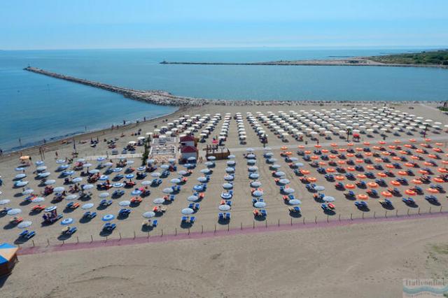 Camping Oasi