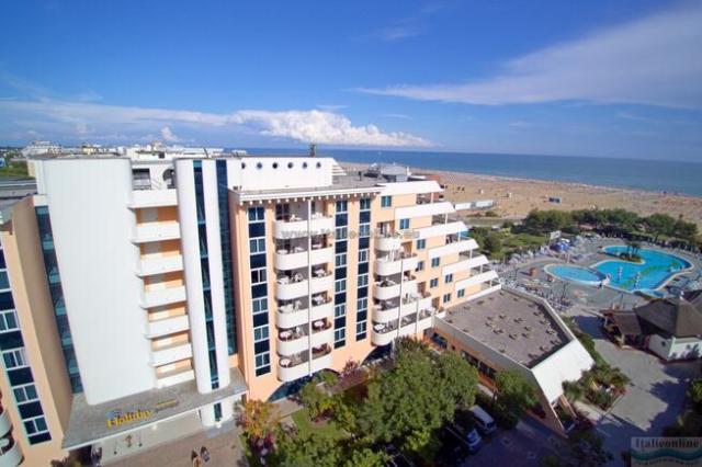 Aparthotel Holiday