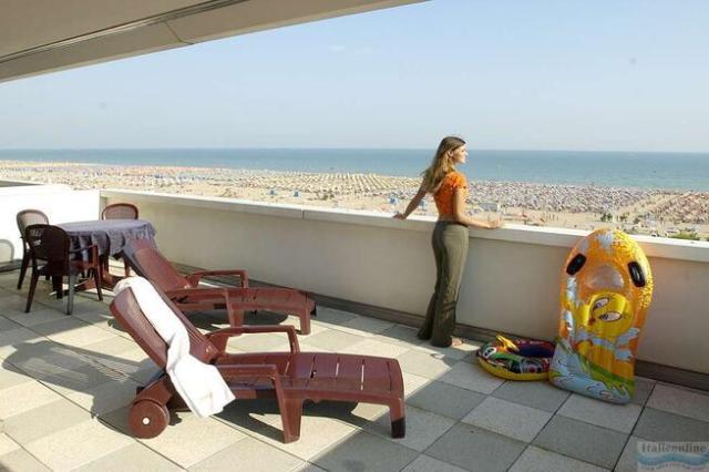 Aparthotel Holiday