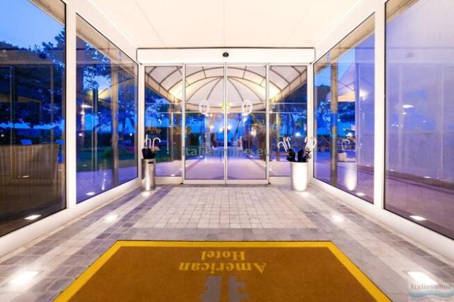 Hotel American