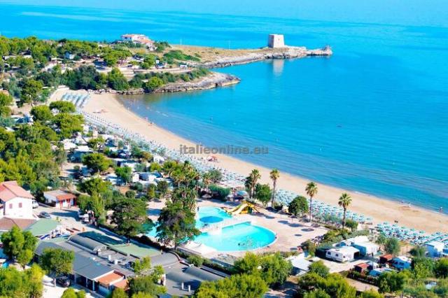  Camping  Villaggio Internazionale Manacore