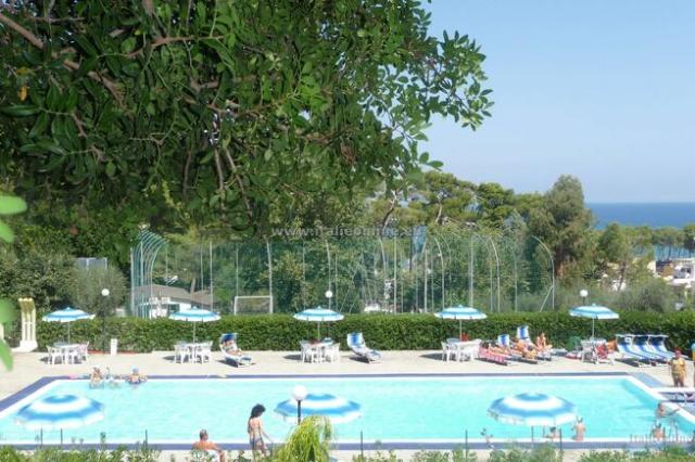 Camping Villaggio Internazionale (San Menaio)