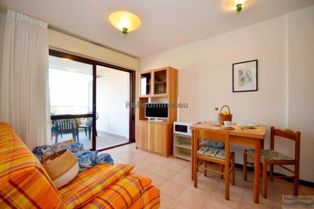 Punta Faro Village-Residenza Porta del Mare