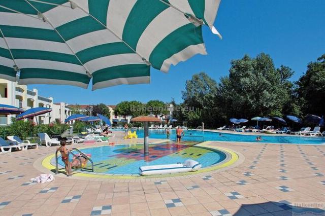 Villaggio Girasoli e Calycanthus