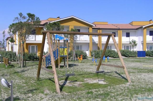 Pini Village Family Resort - Villaggio Ai Pini