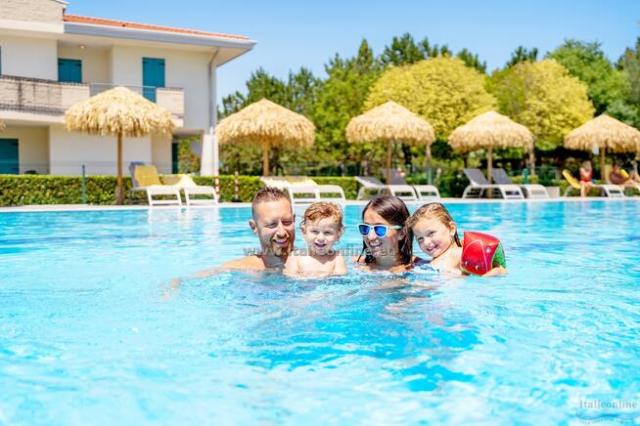 Summertime Family Resort