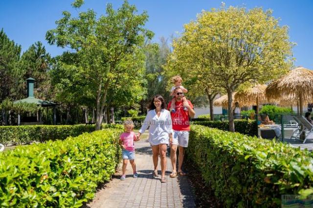 Summertime Family Resort